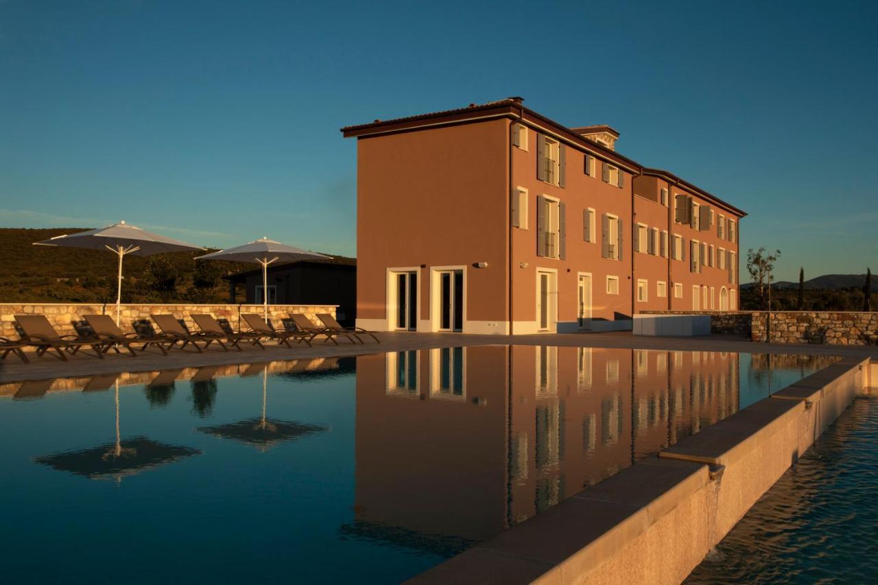 Riva Toscana Golf Resort & Spa فولّونيكا المظهر الخارجي الصورة