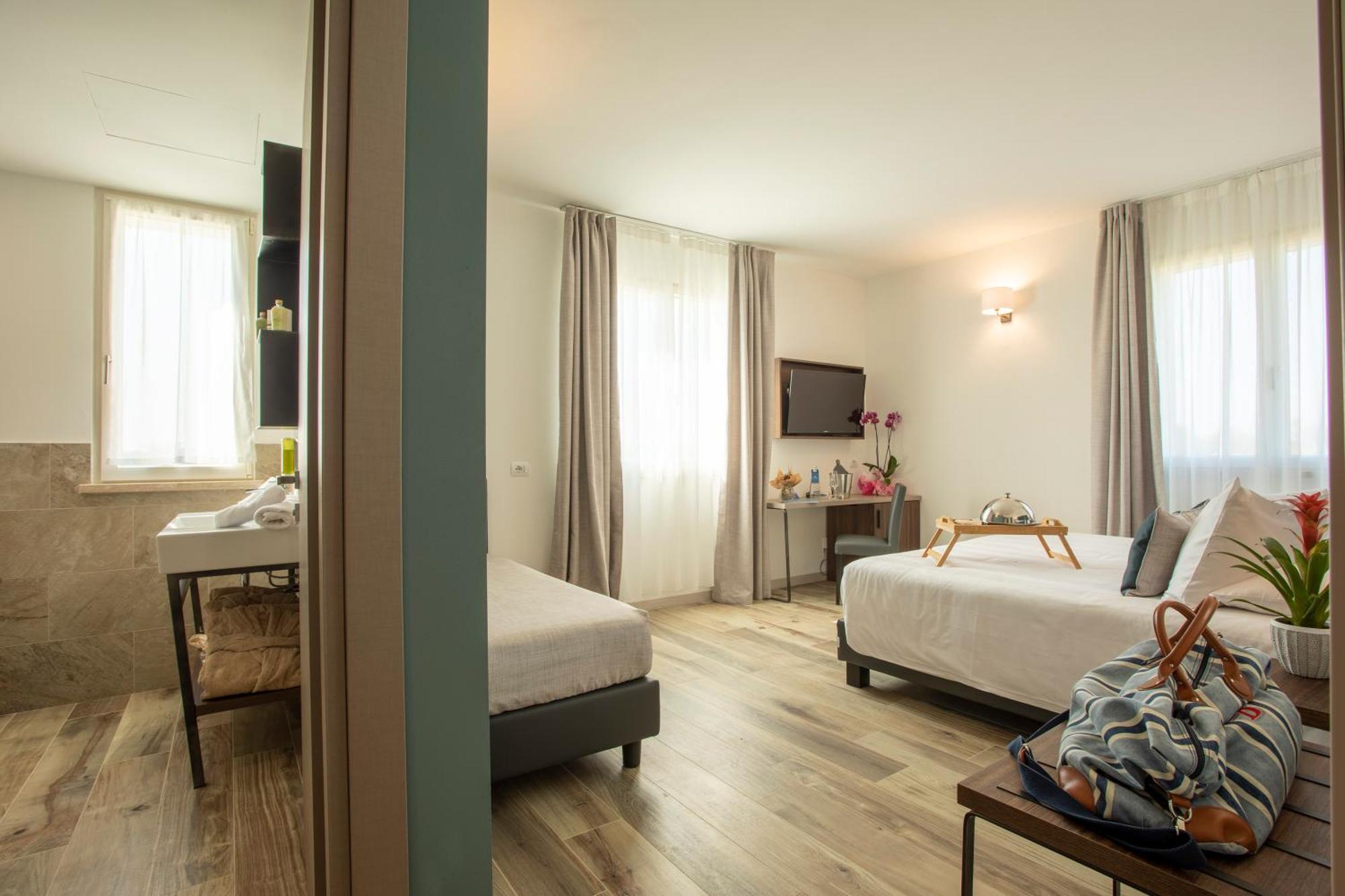 Riva Toscana Golf Resort & Spa فولّونيكا المظهر الخارجي الصورة