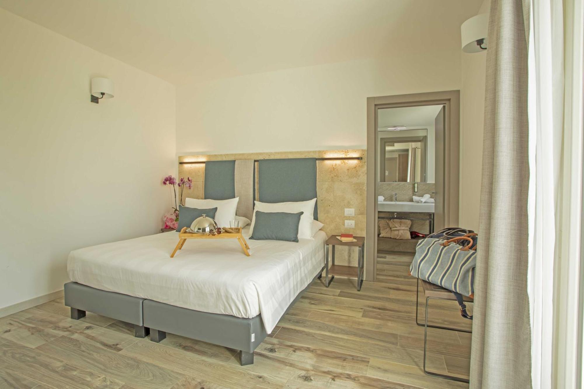 Riva Toscana Golf Resort & Spa فولّونيكا المظهر الخارجي الصورة